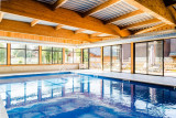 13-village-vacances-samoens-le-berouze-piscine-couverte-21258