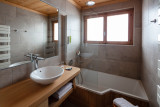 Salle de bain suite junior