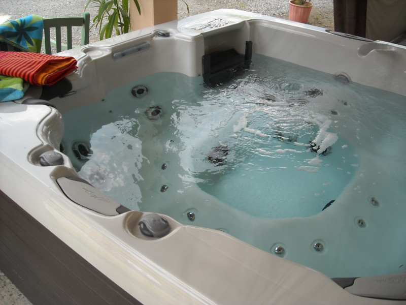 Jaccuzi - © Hôtel la Boule de Neige Jaccuzi