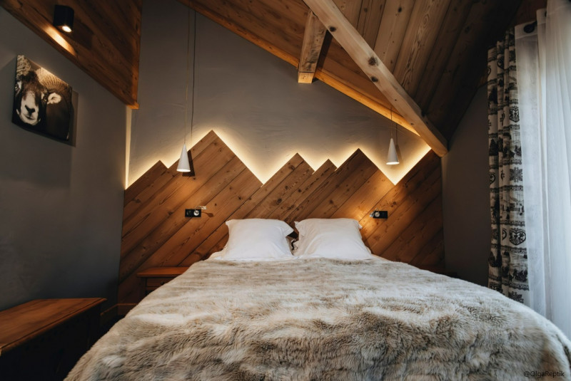 chambre double montagne hotel gai soleil samoens - © hotel gai soleil chambre double montagne hotel gai soleil samoens