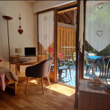 Ground floor at the edge of the woods, garden, terrace, town center_Samoëns
