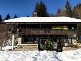 Chalet exterieur hiver
