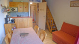 _lv_images__lot_0000000008_05_3020902