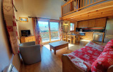 _lv_images__lot_0100431813_02_2802825