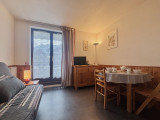 _lv_images__lot_0109021933_02_3071331