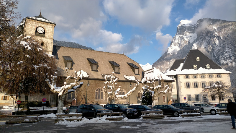 Samoëns Place du Vieux Tilleul