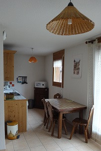 cuisine_red.jpg cuisine_red.jpg