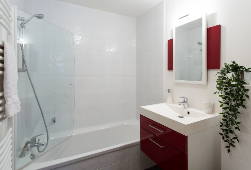 Bedroom 4 bathroom - © geeski Bedroom 4 bathroom