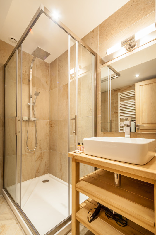 Salle de bain étage - © Christine Chapeley Salle de bain étage