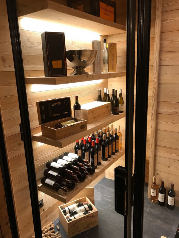 La cave - © De Senti Serge La cave