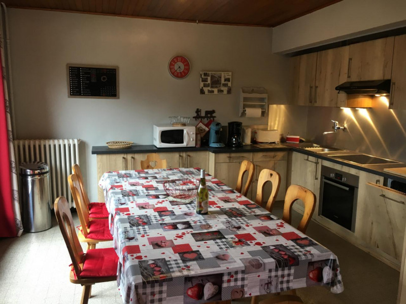 Coin repas/séjour - © Dominique BOCQUET Coin repas/séjour