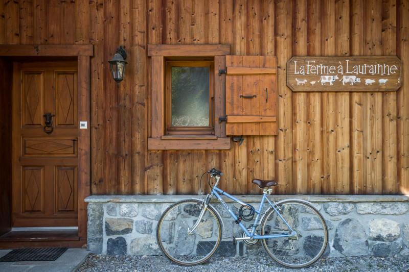 Porte d'entrèe - © LAUGUEUX VINCENT Porte d'entrèe