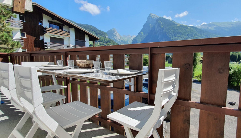 Vue du balcon sur le Criou - © Meunier Berson Vue du balcon sur le Criou