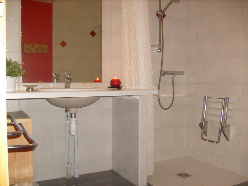 371580_8_258043_930b4376afe84a73a43a60274a96e9c9.jpg - © Davergne Xavier 371580_8_258043_930b4376afe84a73a43a60274a96e9c9.jpg