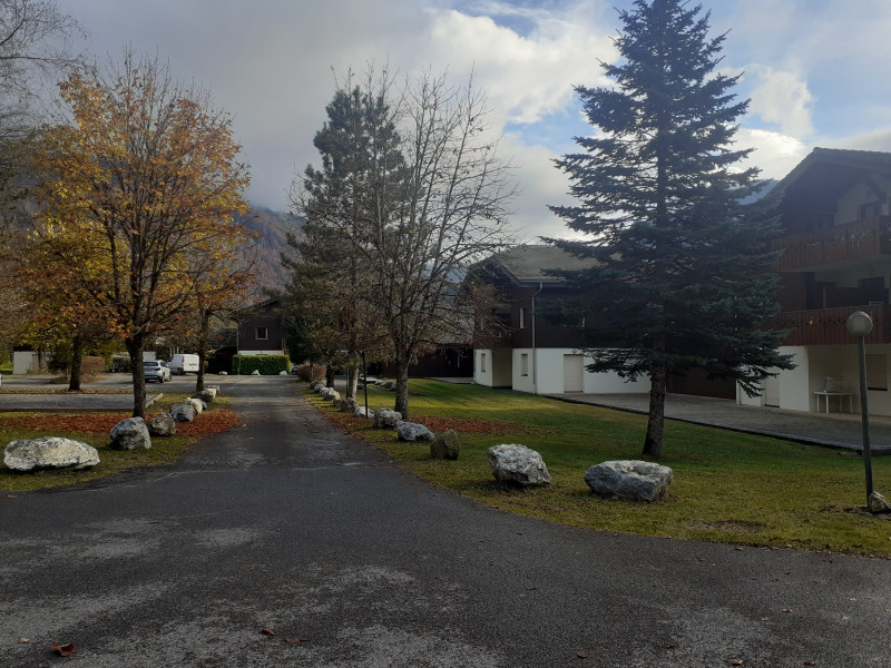 Au Grand Tétras chez Pat_Samoëns - © Vaudiau Yvette Au Grand Tétras chez Pat_Samoëns