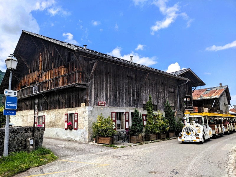 Gîte du Vionnet_Samoëns - © Olivier Lestien Gîte du Vionnet_Samoëns