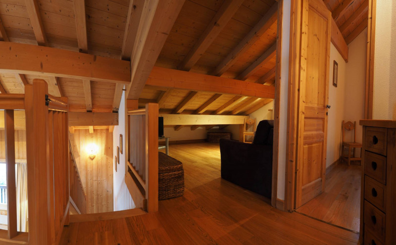 Seuil - Niveau 2 - Appartement PARADISIO - © Christine Bianco Seuil - Niveau 2 - Appartement PARADISIO