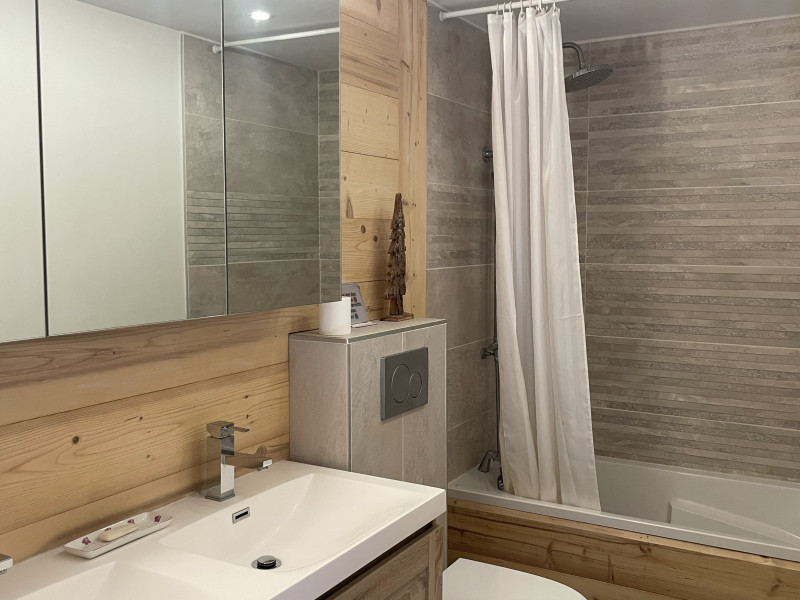 Logement Fontcomble_Samoëns - © @clémencepriez Logement Fontcomble_Samoëns