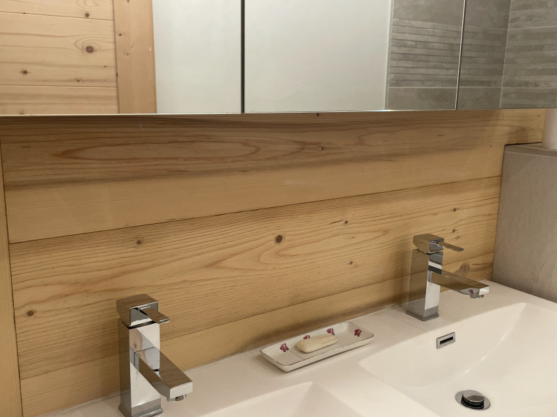 Logement Fontcomble_Samoëns - © @clémencepriez Logement Fontcomble_Samoëns