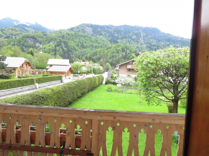 vue depuis l'appartement - © Pellissier Françoise vue depuis l'appartement