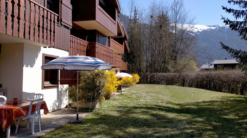 TERRASSE - © HEINRICH AMarie TERRASSE