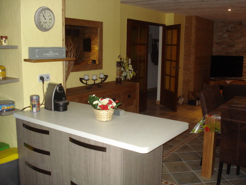 cuisine sur salle a manger - © David Philippe cuisine sur salle a manger