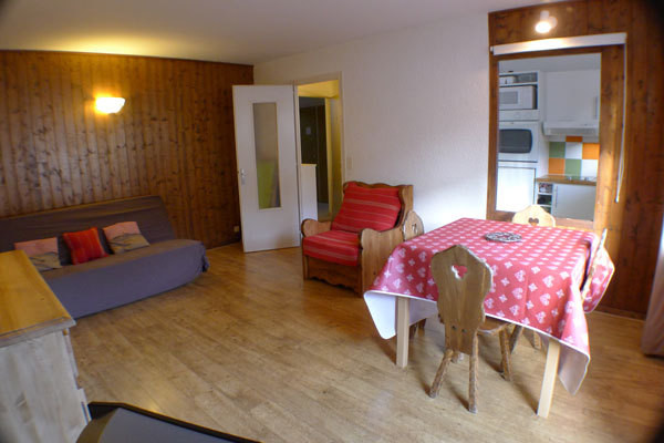 _lv_images__lot_0000000019_04_3622610 _lv_images__lot_0000000019_04_3622610