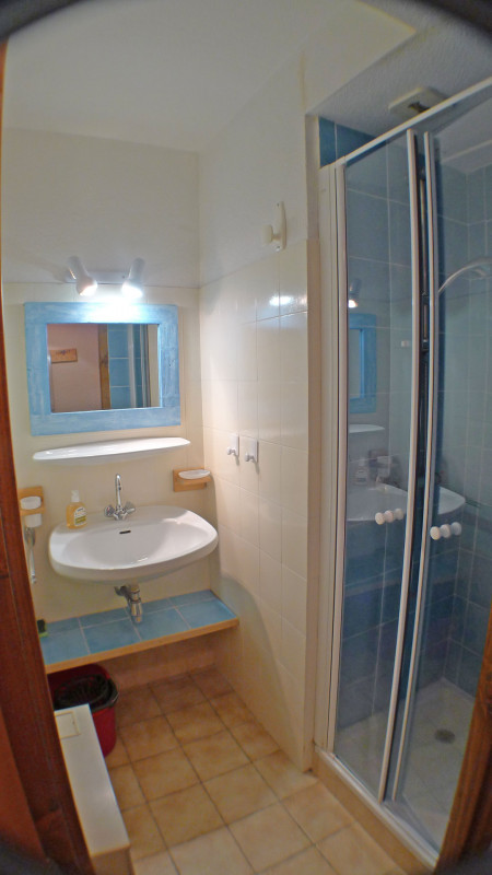 _lv_images__lot_0000000022_09_3456240