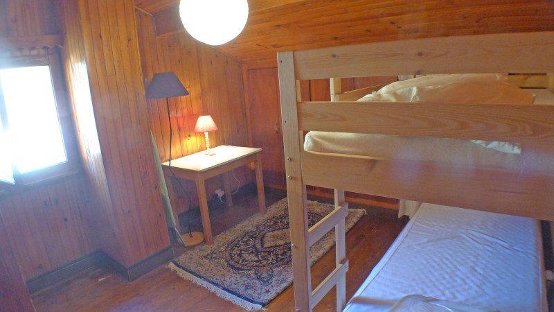 _lv_images__lot_0000000031_11_3406029