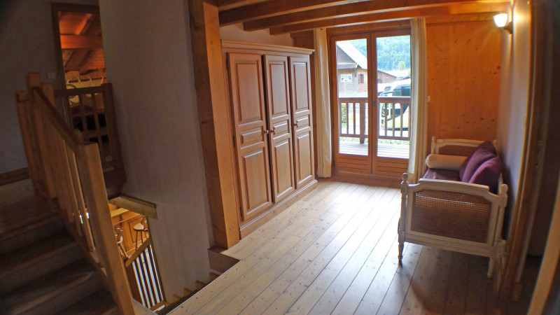 _lv_images__lot_0000000038_09_3608419 _lv_images__lot_0000000038_09_3608419