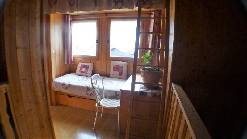 _lv_images__lot_0000000041_08_3507798 _lv_images__lot_0000000041_08_3507798