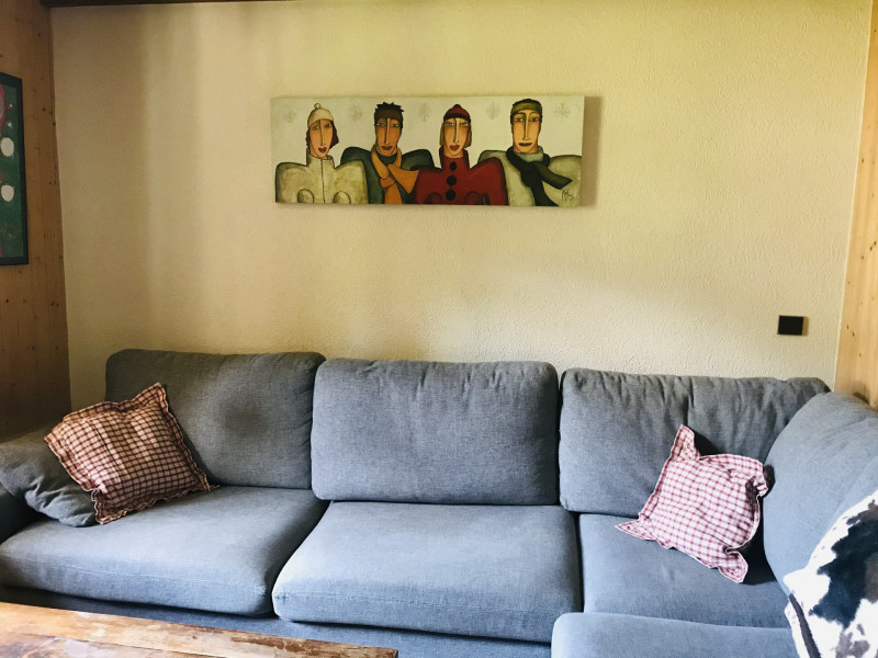 _lv_images__lot_0000000043_07_3536797