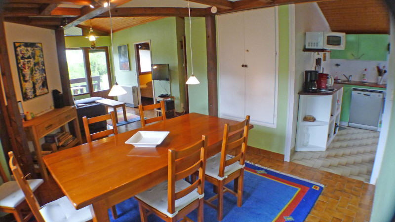 _lv_images__lot_0000000052_03_3456349