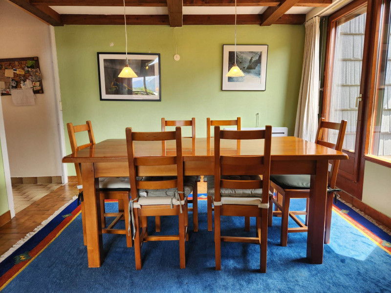 _lv_images__lot_0000000052_10_3657317