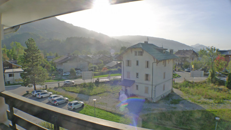 _lv_images__lot_0000000059_06_4023215 _lv_images__lot_0000000059_06_4023215