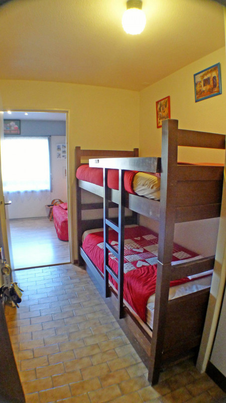 _lv_images__lot_0000000066_05_3165636 _lv_images__lot_0000000066_05_3165636