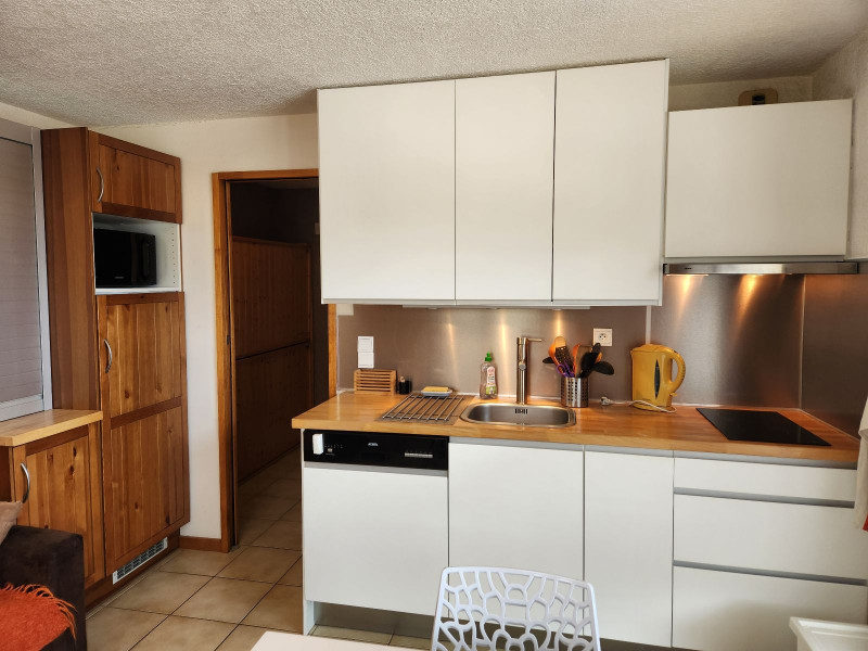 _lv_images__lot_0000000075_03_3586457 _lv_images__lot_0000000075_03_3586457