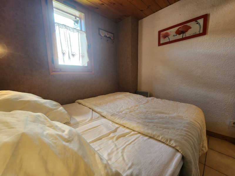 _lv_images__lot_0000000075_05_3168671 _lv_images__lot_0000000075_05_3168671