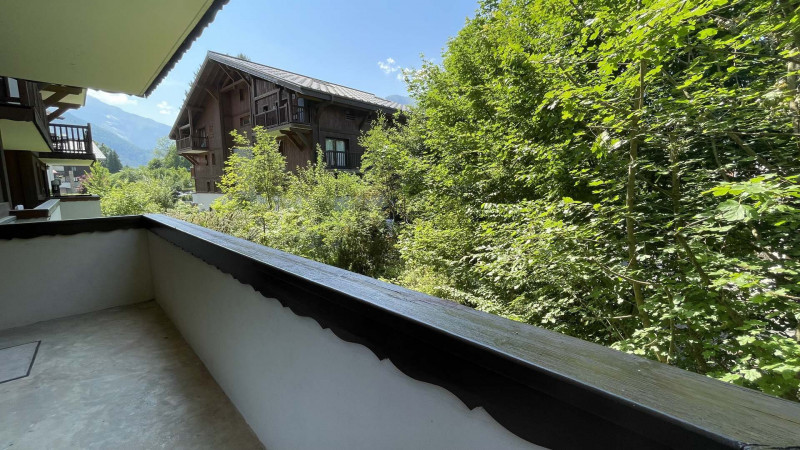 _lv_images__lot_0000000076_03_3434422