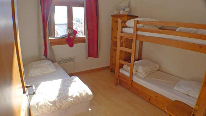 _lv_images__lot_0000000078_07_3471684