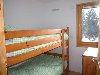 _lv_images__lot_0000000083_07_3697254