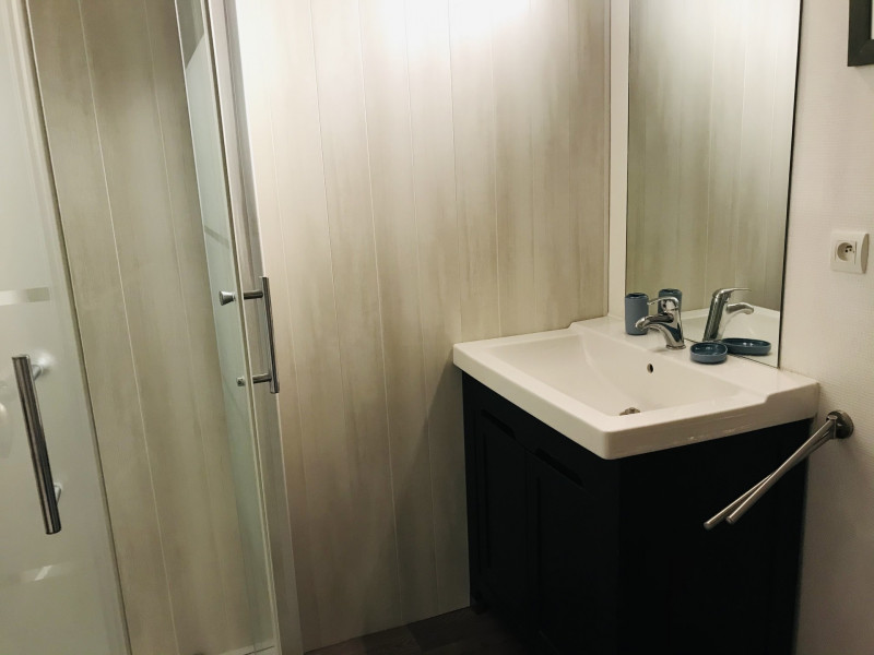 _lv_images__lot_0000000087_06_3723829