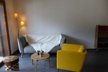 _lv_images__lot_0000000090_02_3536035