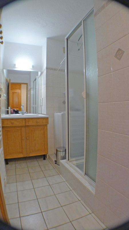 _lv_images__lot_0000000094_06_3316023