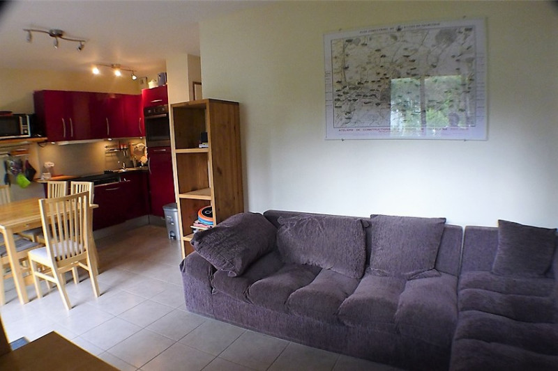 _lv_images__lot_0000000097_03_3654278