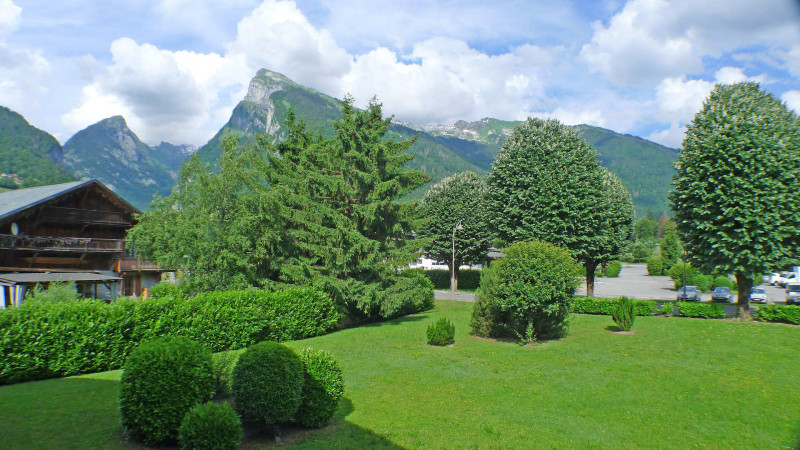 _lv_images__lot_0000000104_08_3500534 _lv_images__lot_0000000104_08_3500534