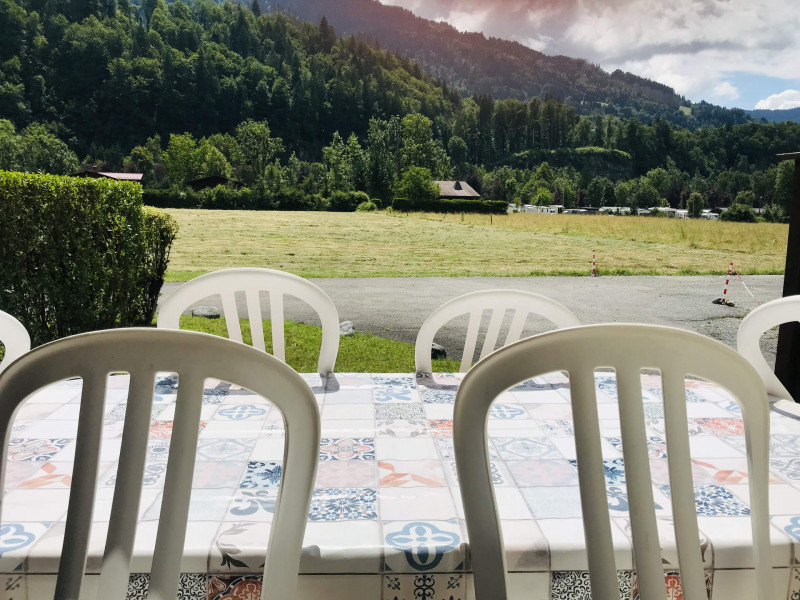 _lv_images__lot_0000000107_08_3694207