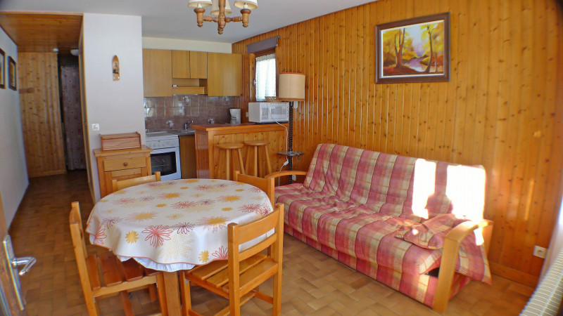 _lv_images__lot_0000000112_01_3375096 _lv_images__lot_0000000112_01_3375096