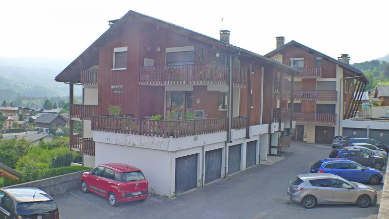 _lv_images__lot_0000000114_08_3242880