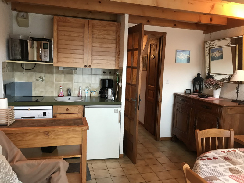 _lv_images__lot_0000000117_02_3258461